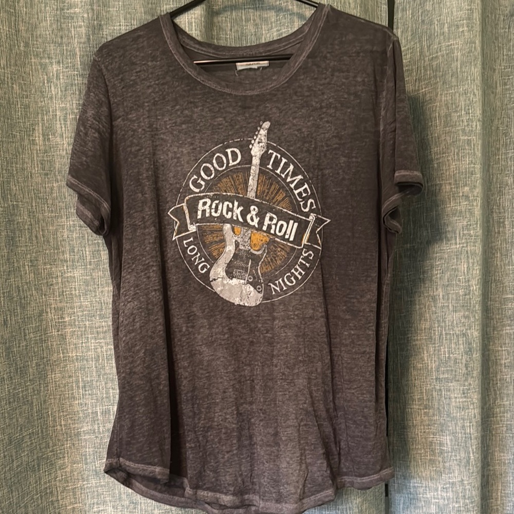 Maurices Heather Gray Top